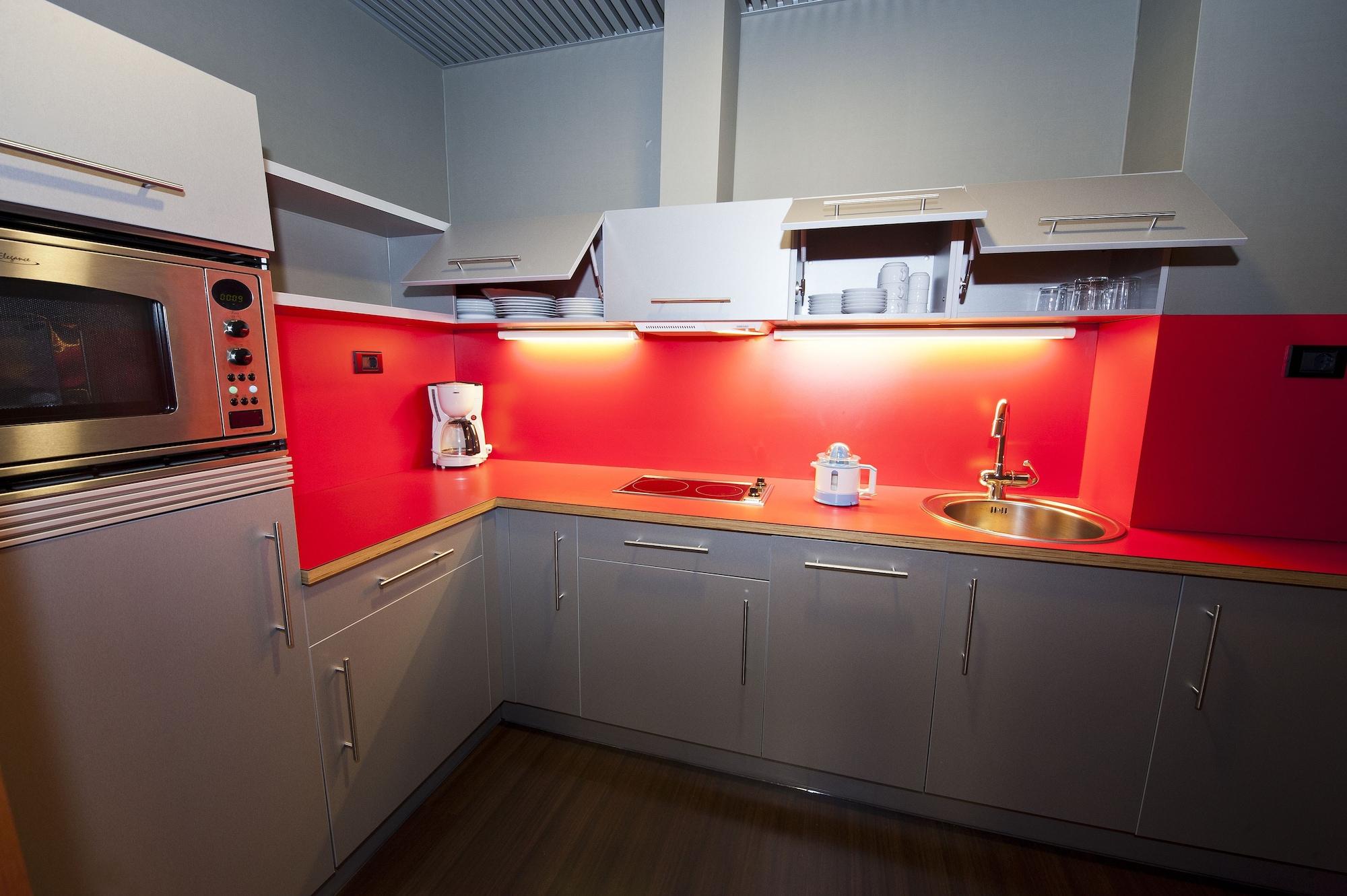 Gran Hotel Lakua Vitoria-Gasteiz Exteriör bild A kitchen at the University of Cambridge