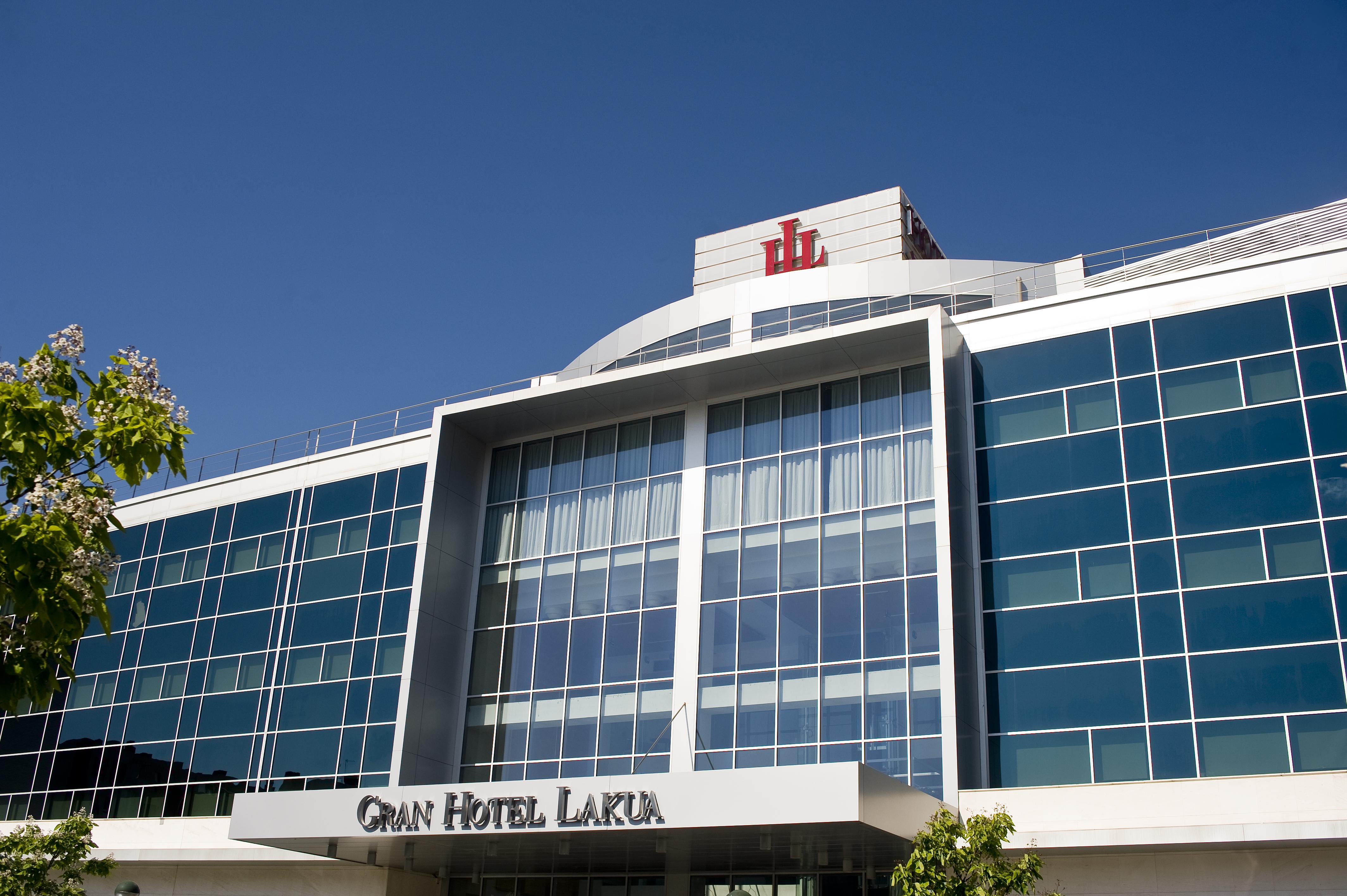 Gran Hotel Lakua Vitoria-Gasteiz Exteriör bild Gran Hotel La Roca